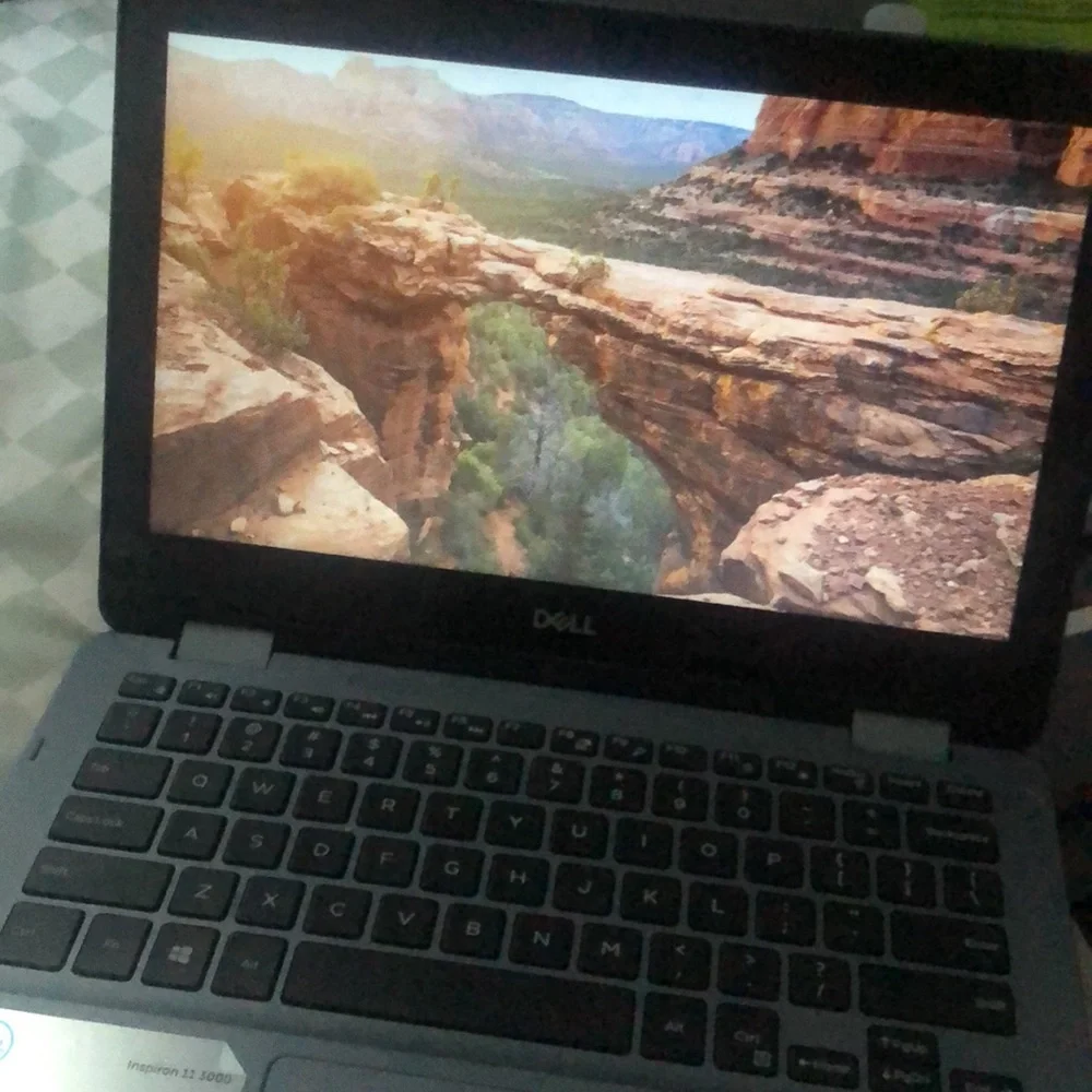 Selling bc I have a new computer works perfectly. Used 4 school work few months